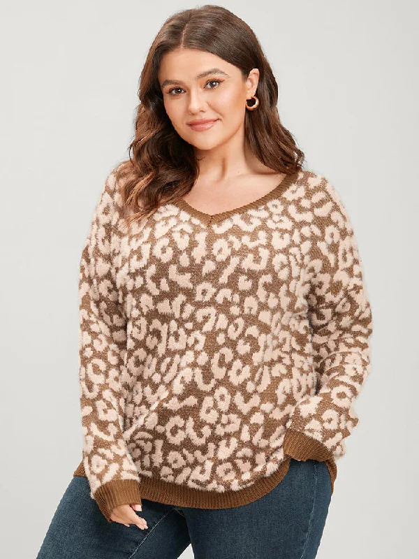 Leopard Pointelle Knit V Neck Fluffy Knit Top